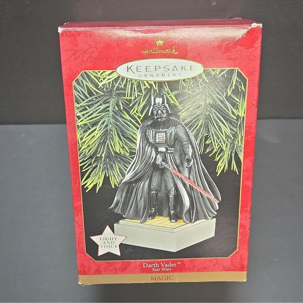 Hallmark Keepsake Star Wars Darth Vader Magic Light & Voice Ornament 1997